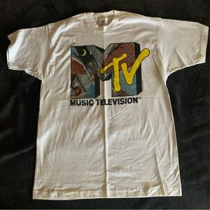 Vintage 90’s MTV logo silk screen T-shirt